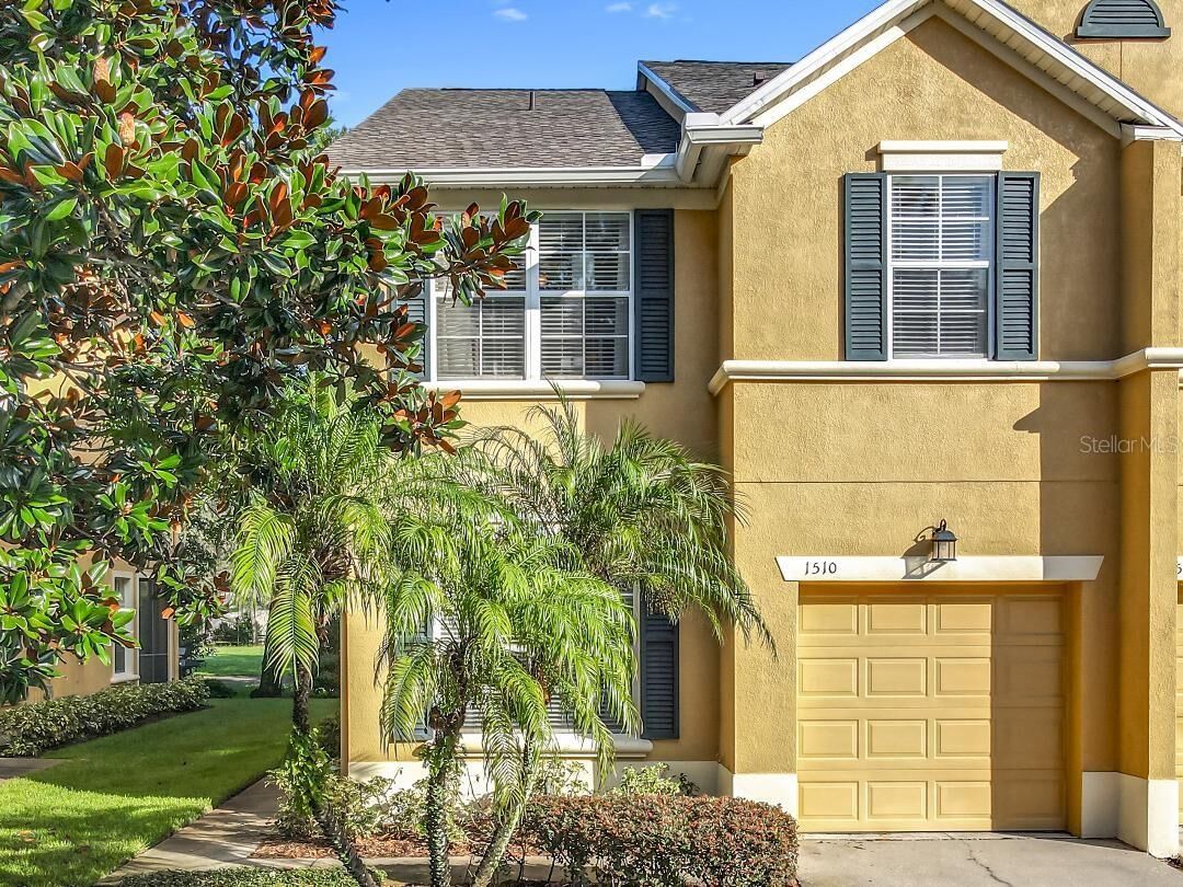 Property Photo: 1510 Barking Deer Cove FL 32707