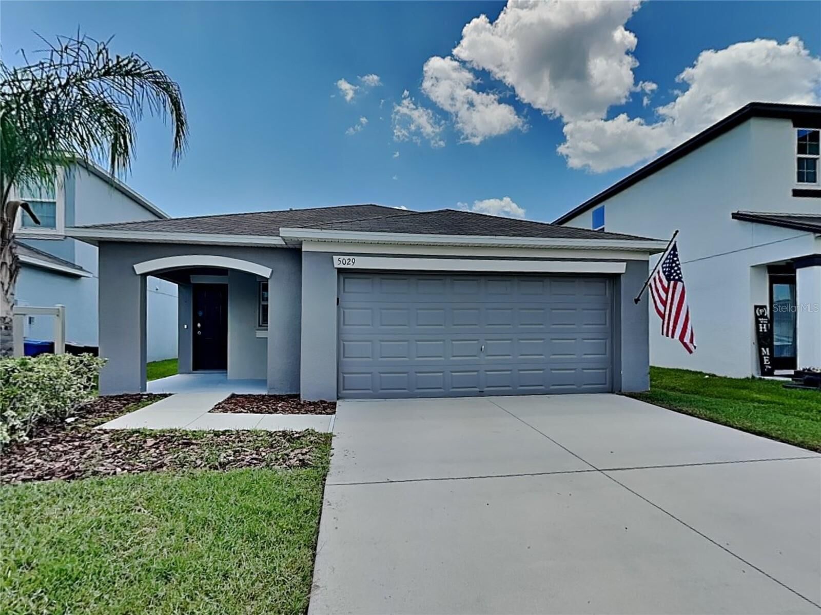 Property Photo:  5029 Golden Fig Lane  FL 33598 