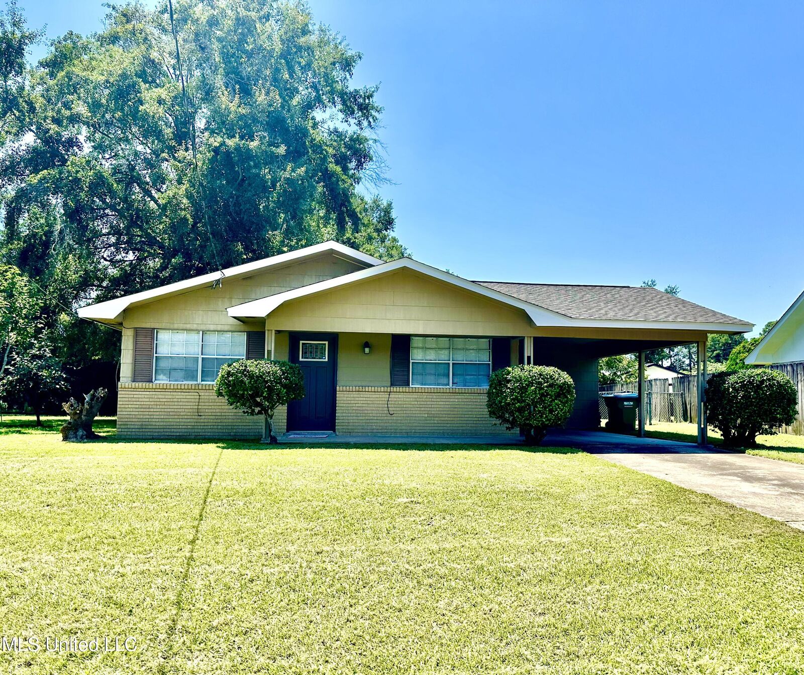 Property Photo: 121 Beverly Drive MS 39564