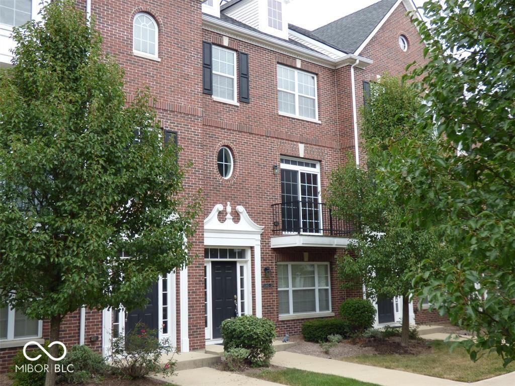 Property Photo: 11915 Kelso Drive 2 IN 46077