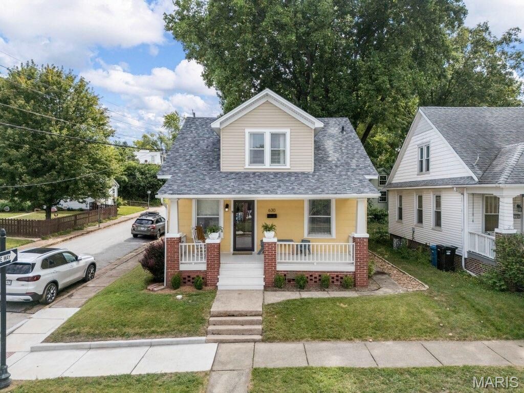 Property Photo:  630 N 6th Street  MO 63301 