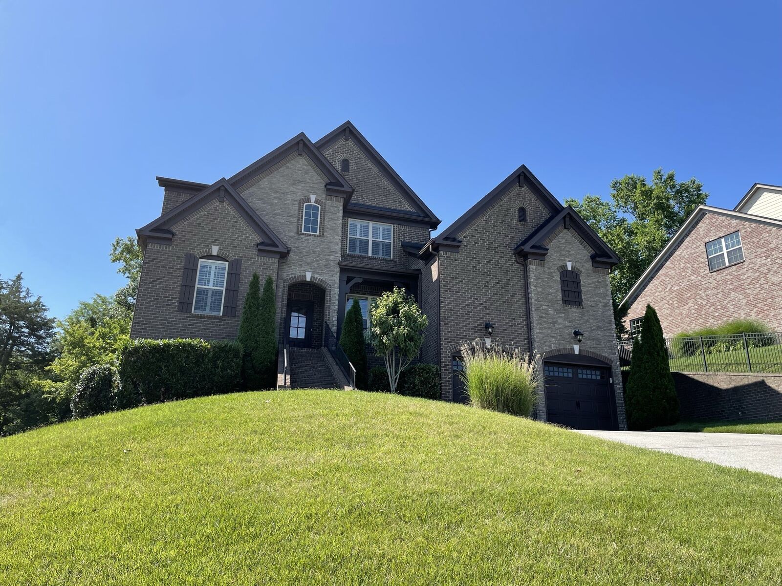 Property Photo:  1371 Sweetwater Dr  TN 37027 