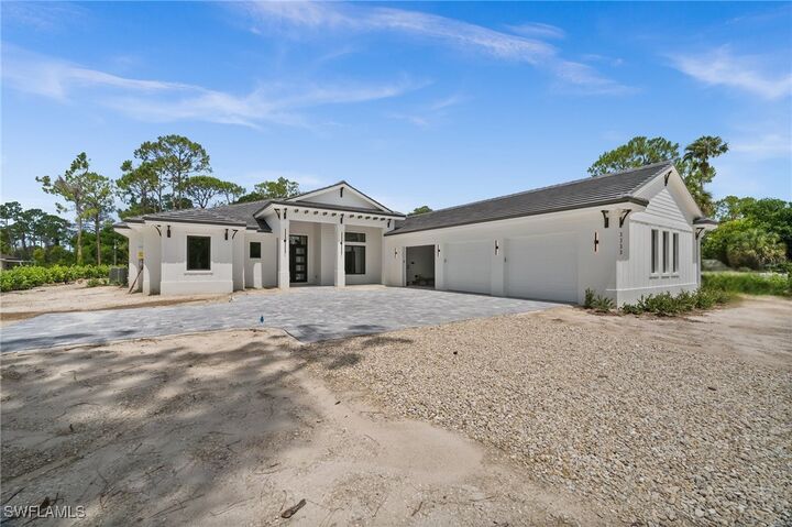 Property Photo: 3233 64th Street SW FL 34105