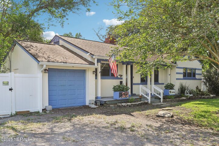 4251 Pinewood Avenue  Jacksonville FL 32207 photo