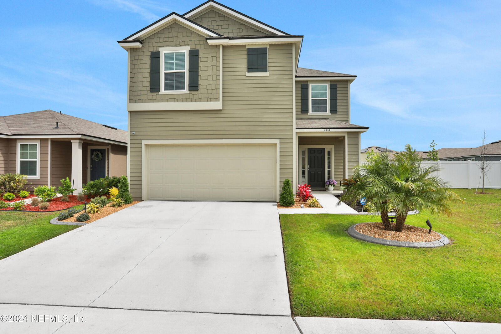Property Photo: 2235 Falling Star Lane FL 32043