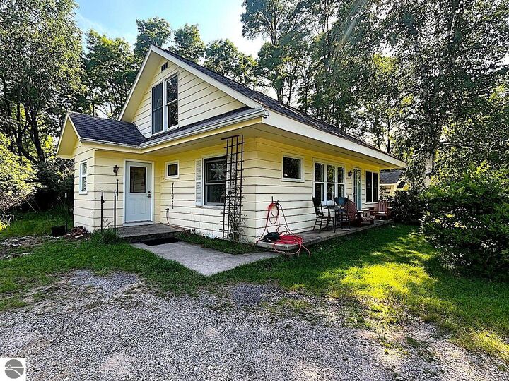 Property Photo: 11292 S Lacore Road MI 49630