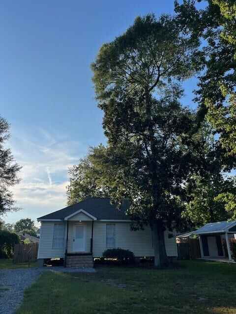 Property Photo: 626 Ramon Street LA 70448