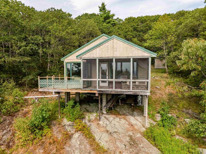 Property Photo: 133 Earls Road NH 03605