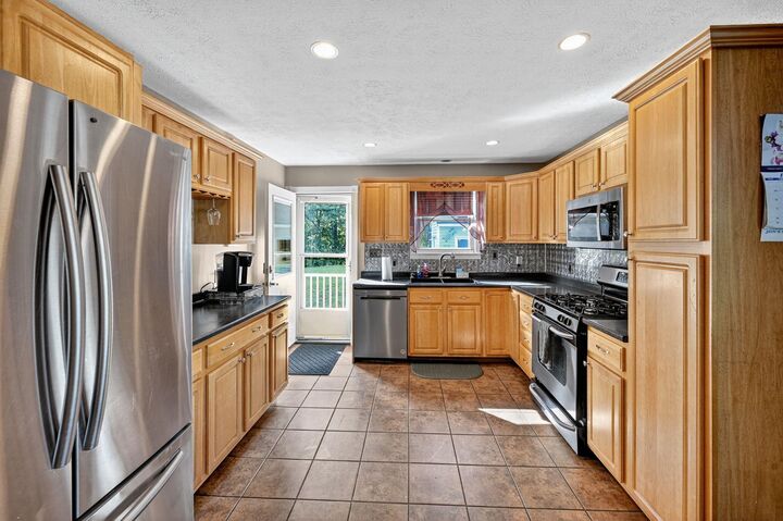 Property Photo: 36 Perkins Road NH 03053