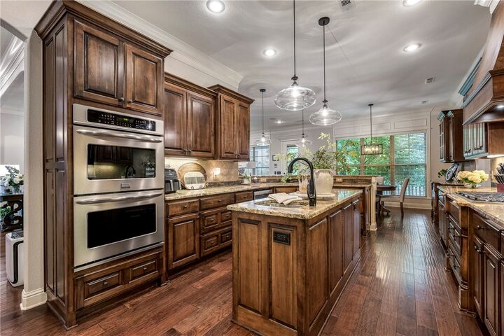 Property Photo:  2601 S Horizon Boulevard  AR 72758 