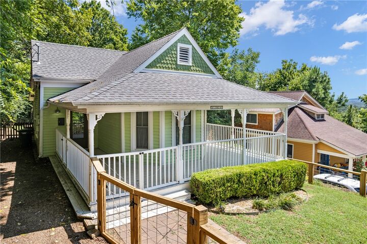 214 S Church Avenue  Fayetteville AR 72701 photo