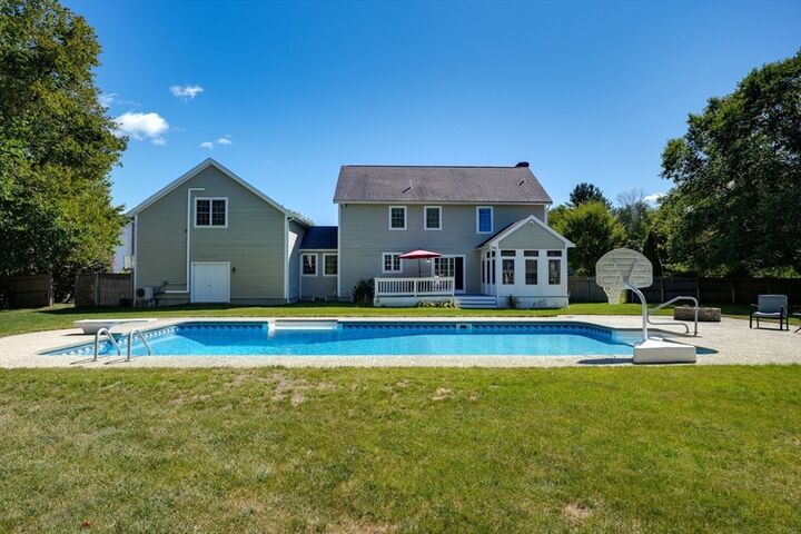 Property Photo: 31 Garrison Grove MA 01523