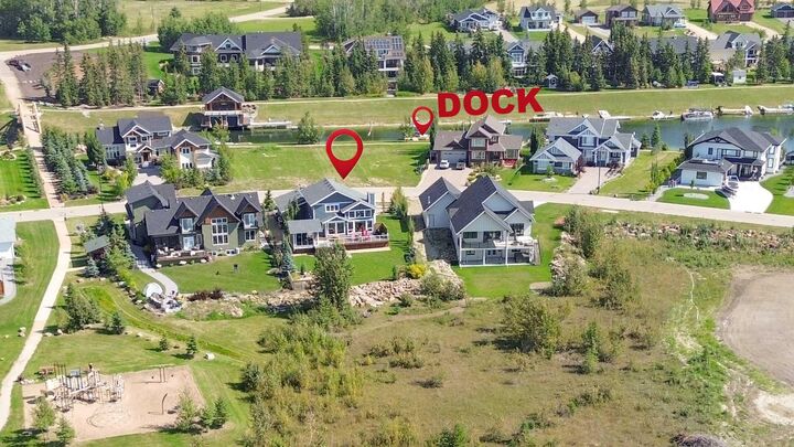 Photo de la propriété:  705 Bridgeview Road  AB T0C 2J0 