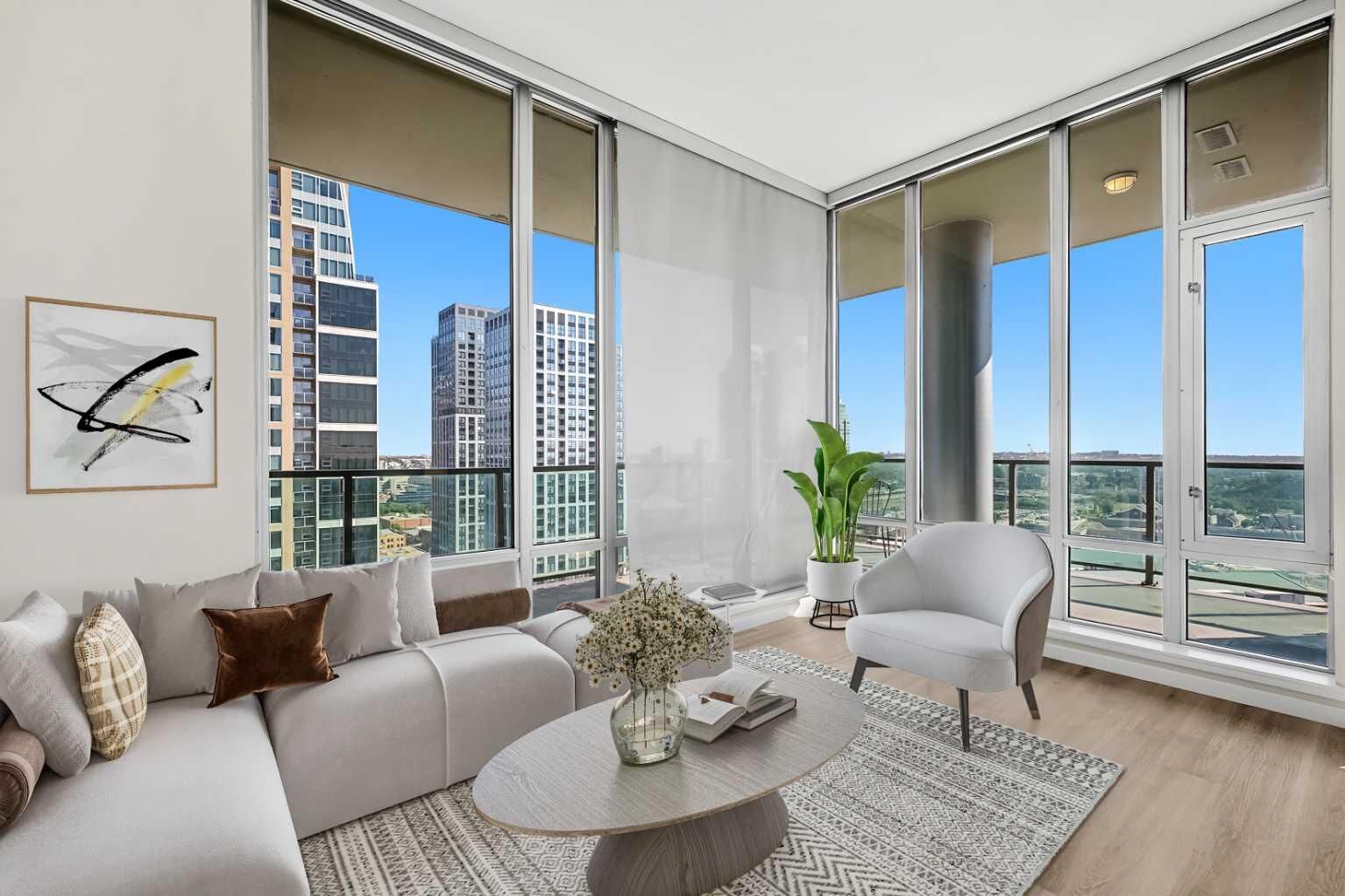 Property Photo: 1410 1 Street SE 2104 AB T2G 5T7