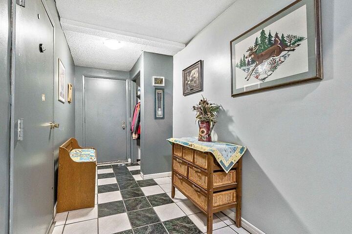 Property Photo: 13 Glorond Place AB T1S 1B2