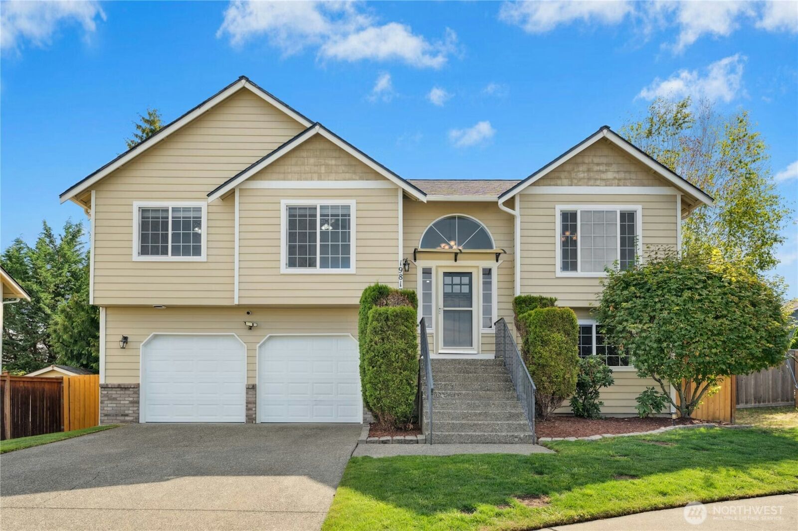 Property Photo: 19813 17th Avenue Ct E WA 98387