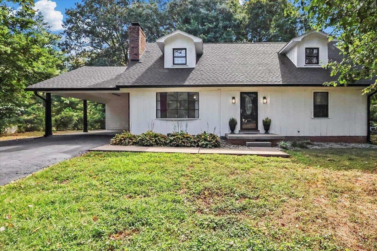 Property Photo: 185 Cleveland Drive KY 42101