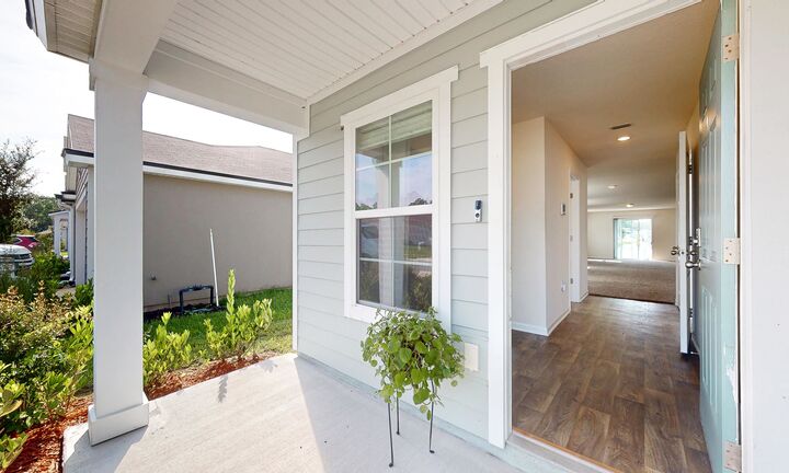 Property Photo: 233 Falcon Ridge FL 32084