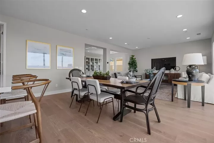 Property Photo:  951 Visalia Place  CA 92069 