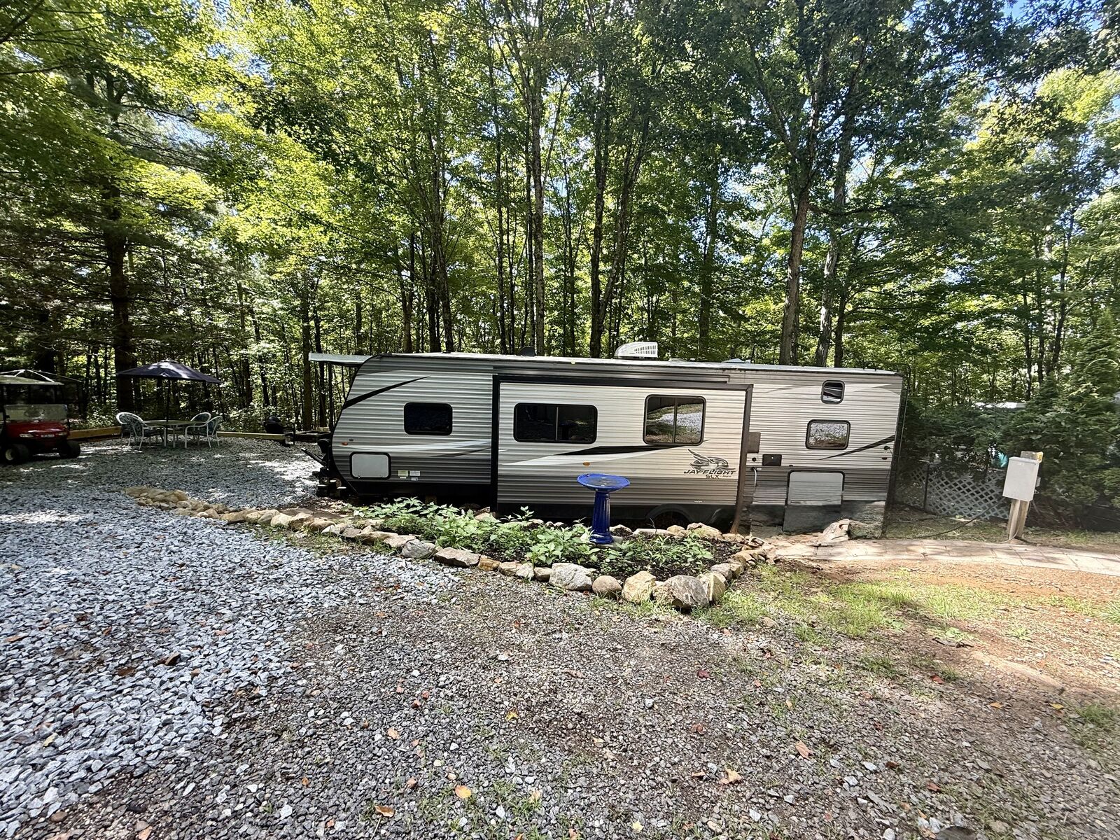 Property Photo: 8 South Road Road R80 CT 06076