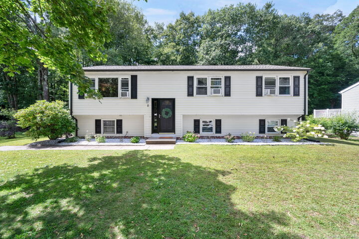 8 Matthew Lane  Windsor CT 06095 photo