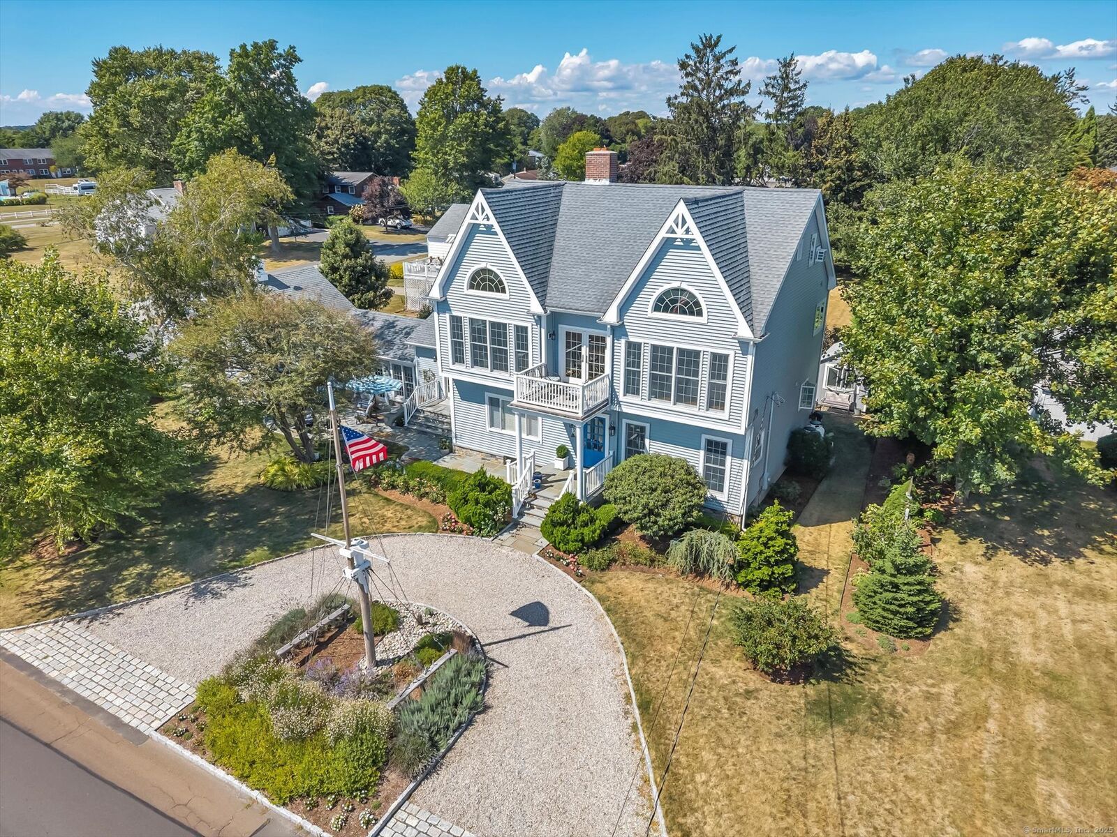Property Photo:  19 Riverside Drive  CT 06413 