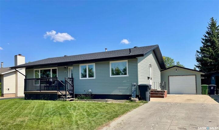 Property Photo: 73 Cedarwood Crescent SK S3N 2V1