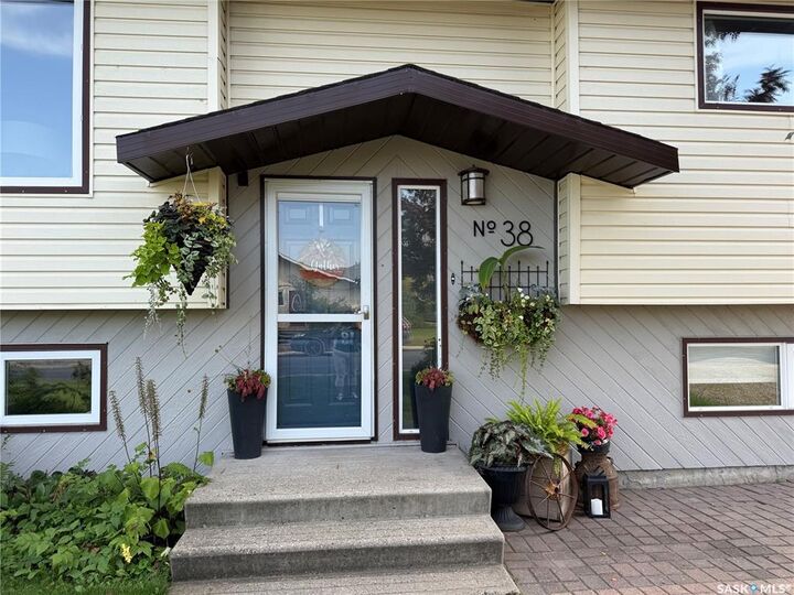 Photo de la propriété: 38 Howard Crescent SK S0K 2M0