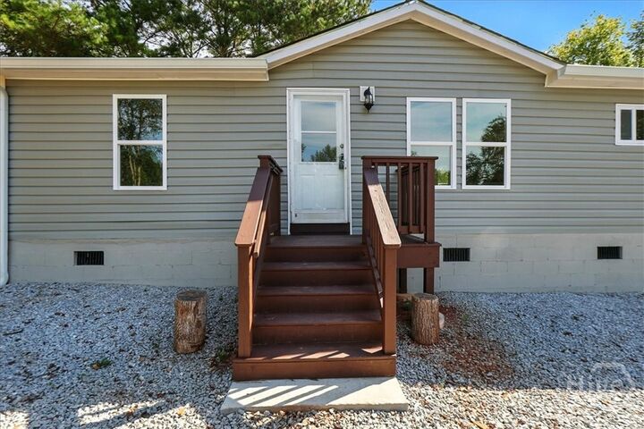 Property Photo:  285 S Trotters Way  GA 30549