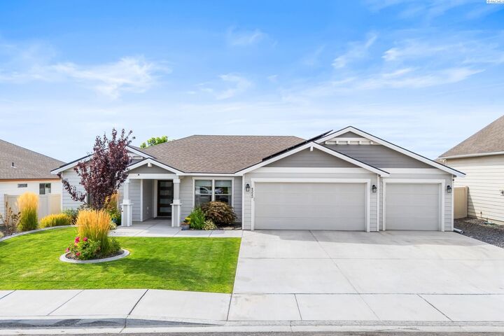 4322 Goldstream Lane  Pasco WA 99301-4892 photo