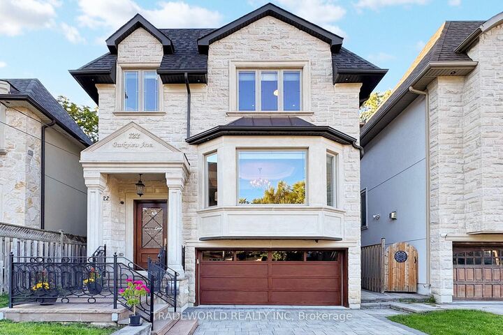 122 Parkview Avenue  Toronto ON M2N 3Y5 photo