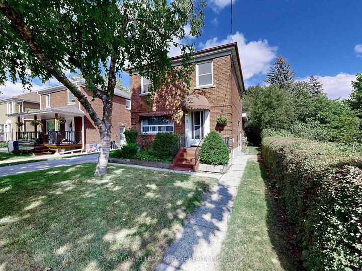 Property Photo: 1 Faulkland Road ON M1L 3S2