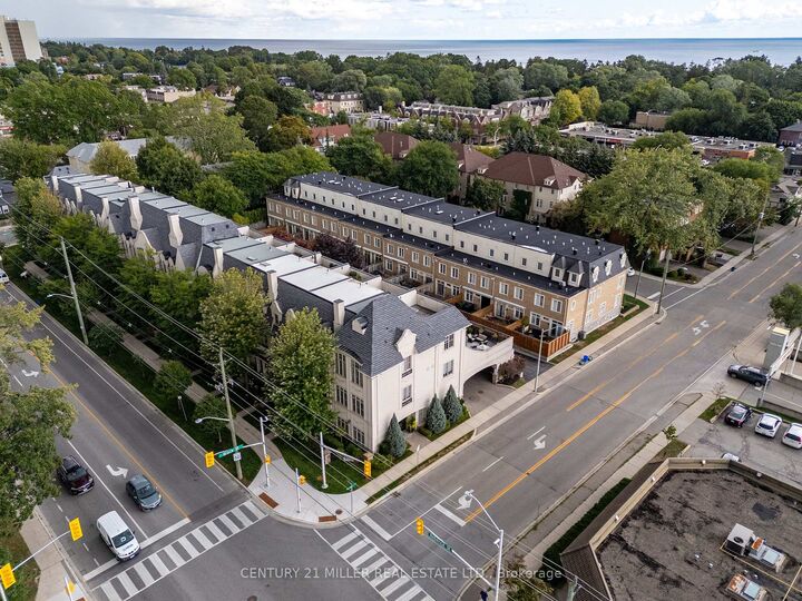 131 Brock Street  Oakville ON L6K 0A2 photo