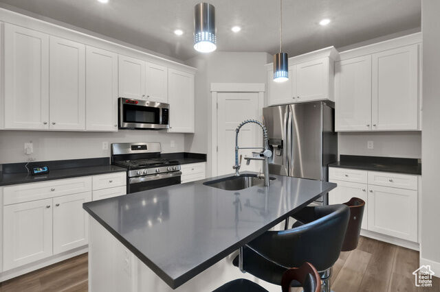 Property Photo:  1013 S 2740 E  UT 84660 