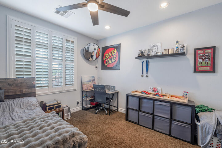 Property Photo:  18665 E Kingbird Drive  AZ 85142 