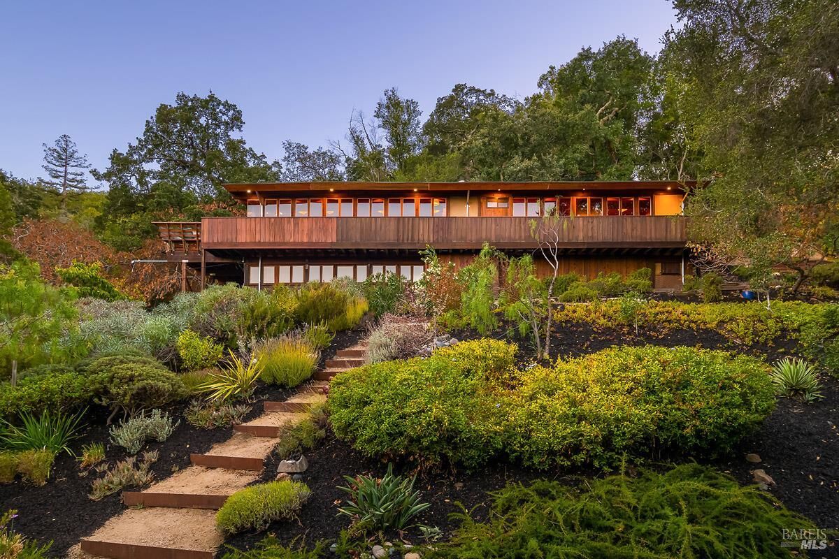Property Photo: 12 Indian Road CA 94903