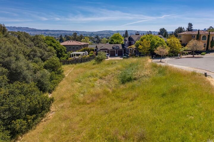 Property Photo: 513 Larch Drive CA 94952