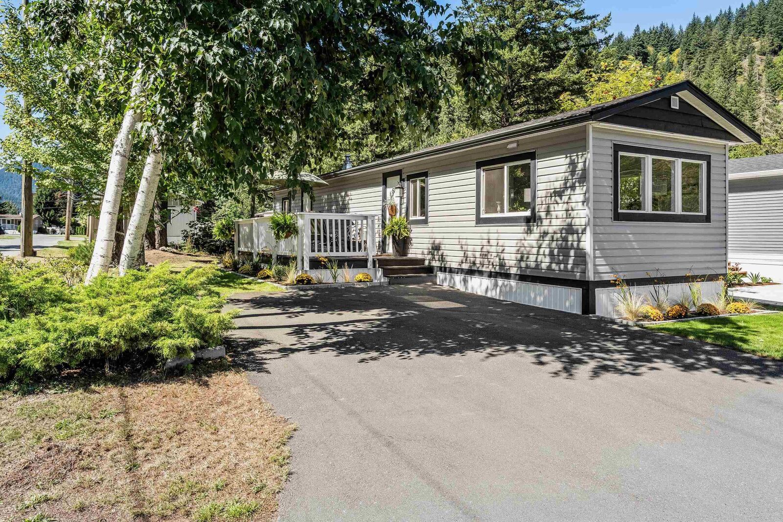 Property Photo: 65367 Kawkawa Lake Road 57 BC V0X 0L0
