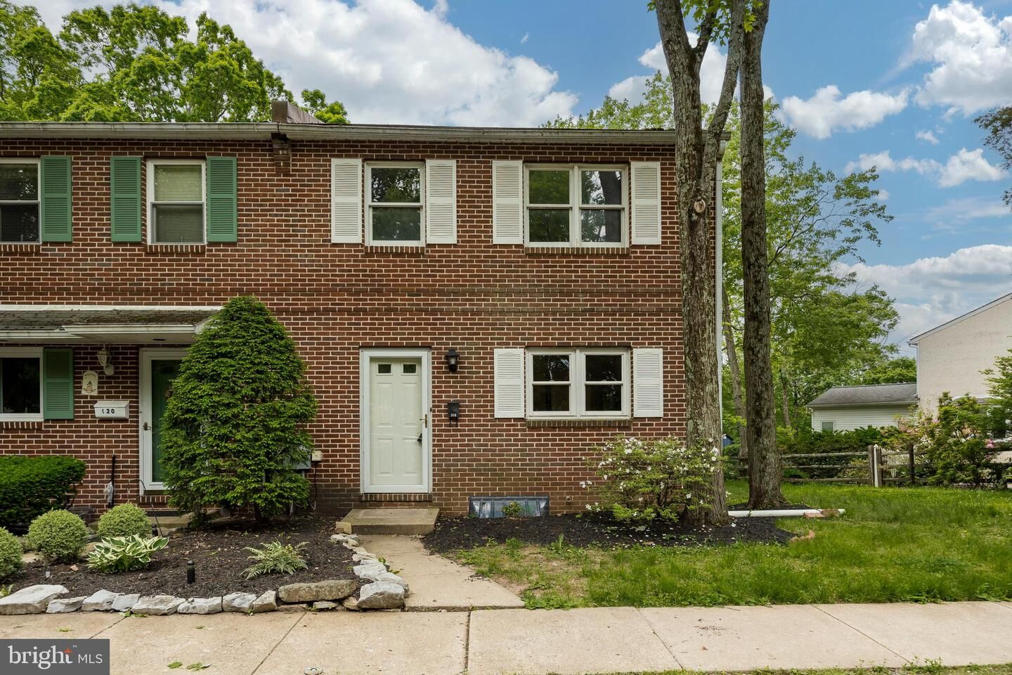 Property Photo: 918 Dogwood Lane PA 19426