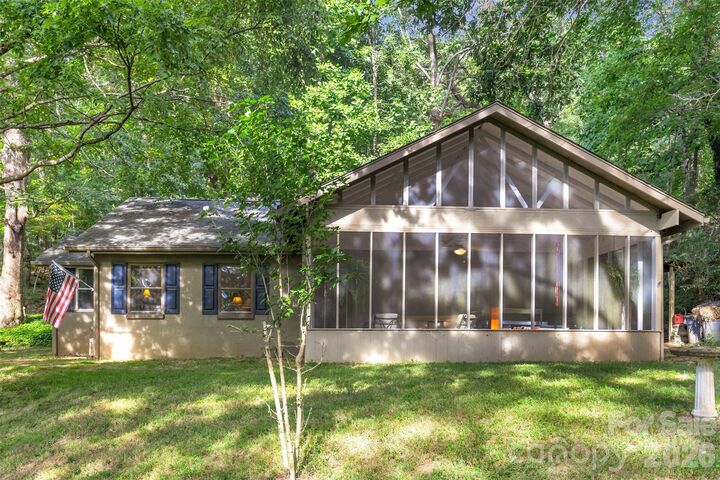 Property Photo:  3605 Skyuka Mountain Road  NC 28722 