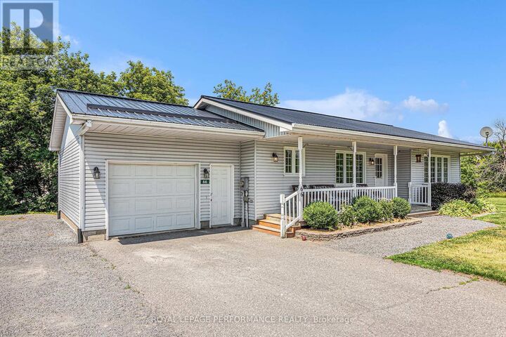 Property Photo:  66 Front Street  ON K0C 1K0 