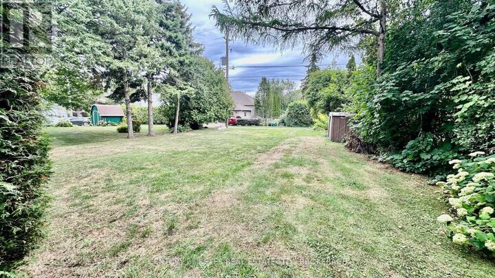 Property Photo: 267 John Street ON K7G 1A8