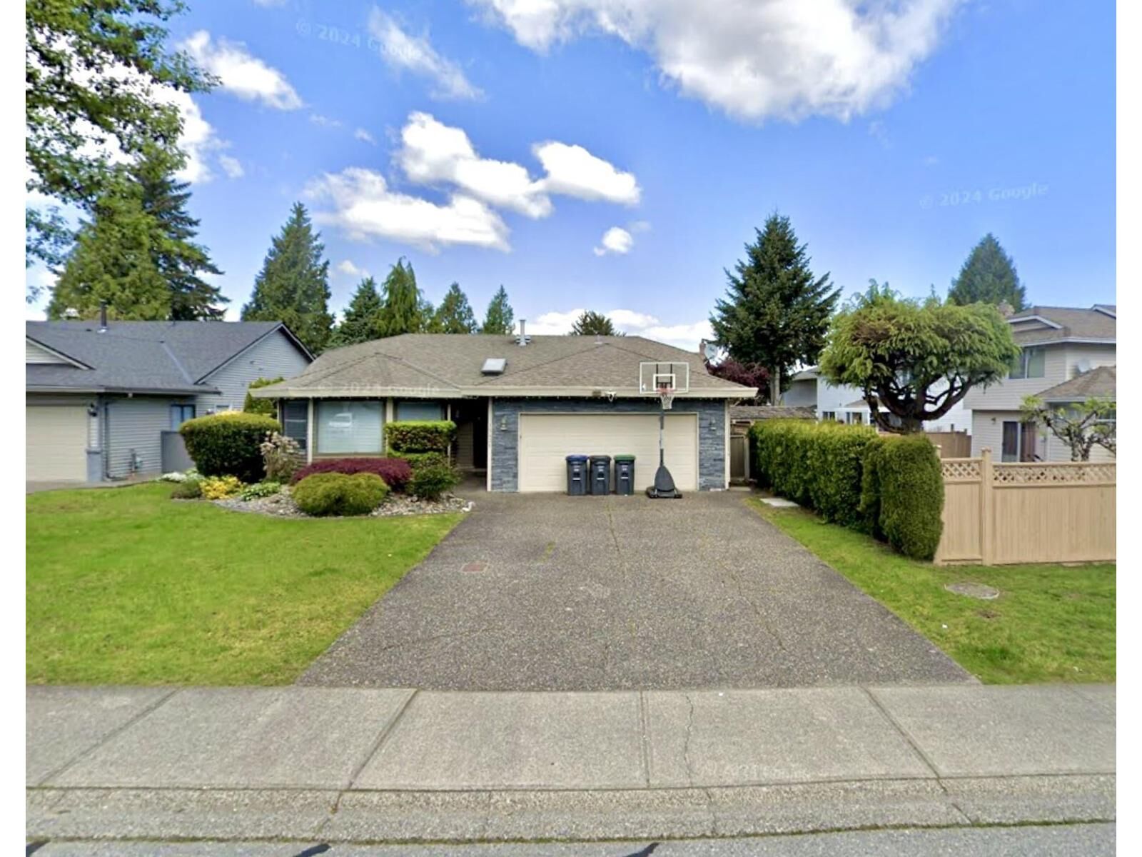 Property Photo:  15431 93  BC V3R 9B5 