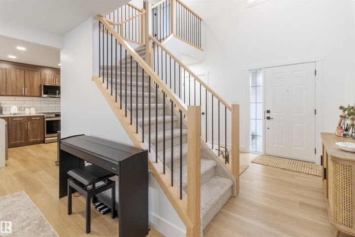 Property Photo:  1063 Foxwood Crescent  AB T8A 4Y9 