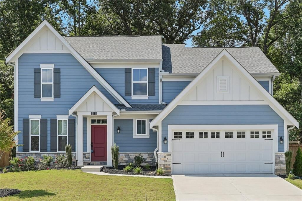 Property Photo:  186 Catalpa Grove  GA 30517 