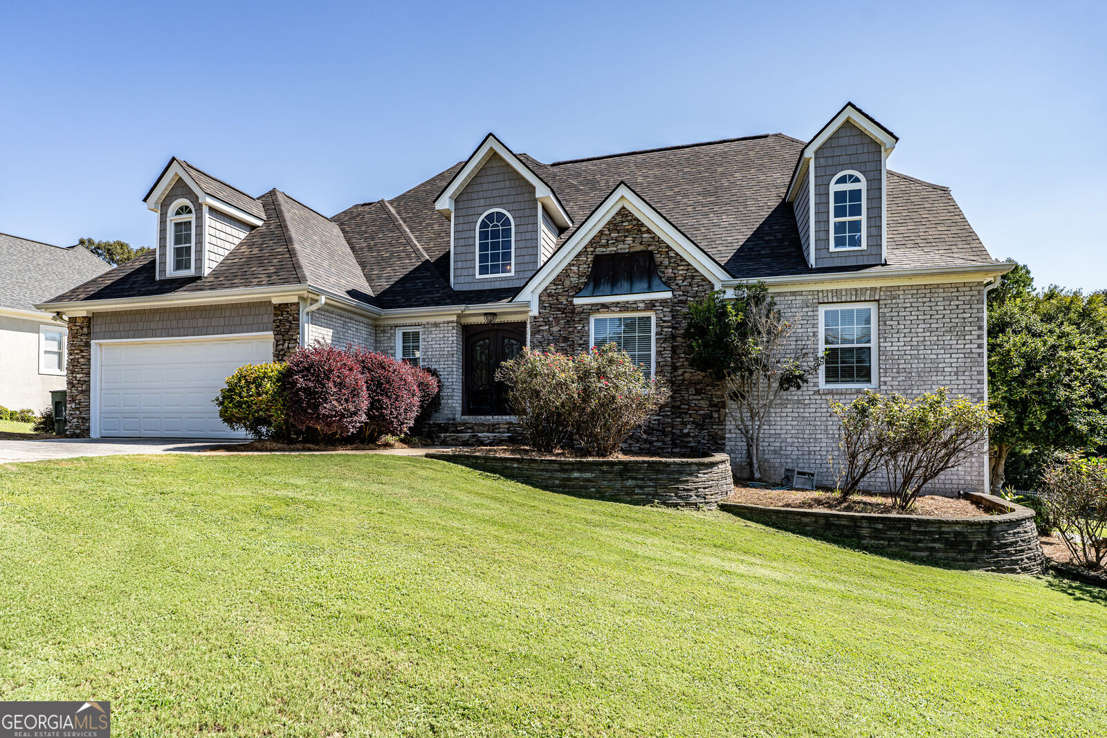 Property Photo: 113 Warwick Way SE GA 30161