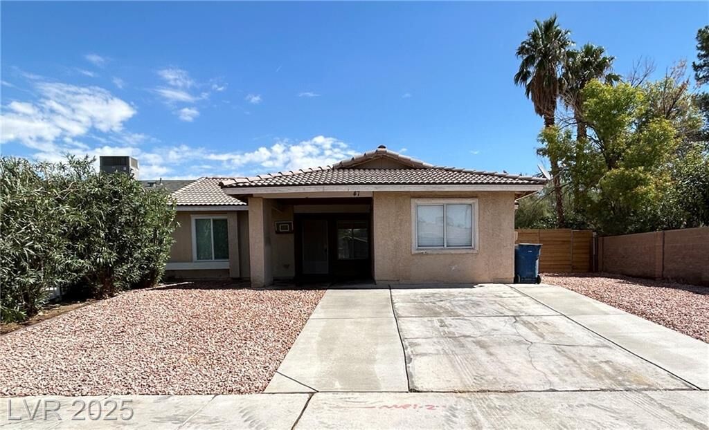 Property Photo:  47 Locustwood Street  NV 89110 