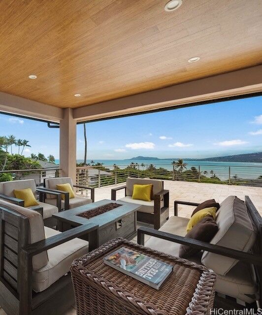 278 Makaweli Place  Honolulu HI 96825 photo