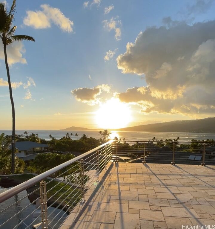 278 Makaweli Place  Honolulu HI 96825 photo