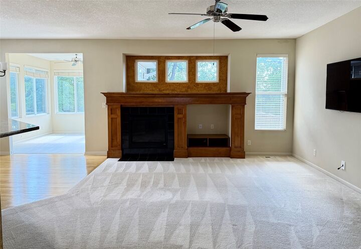 Property Photo: 4010 NE Trilein Drive IA 50021